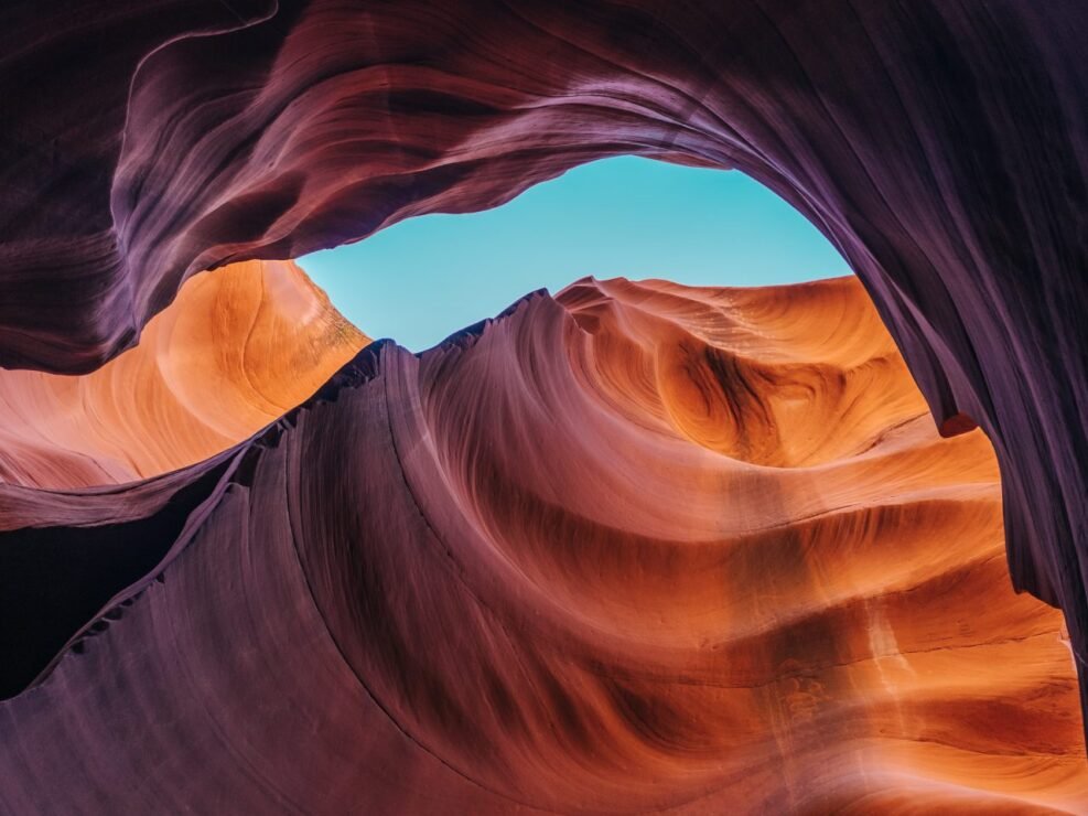 Curved Cave