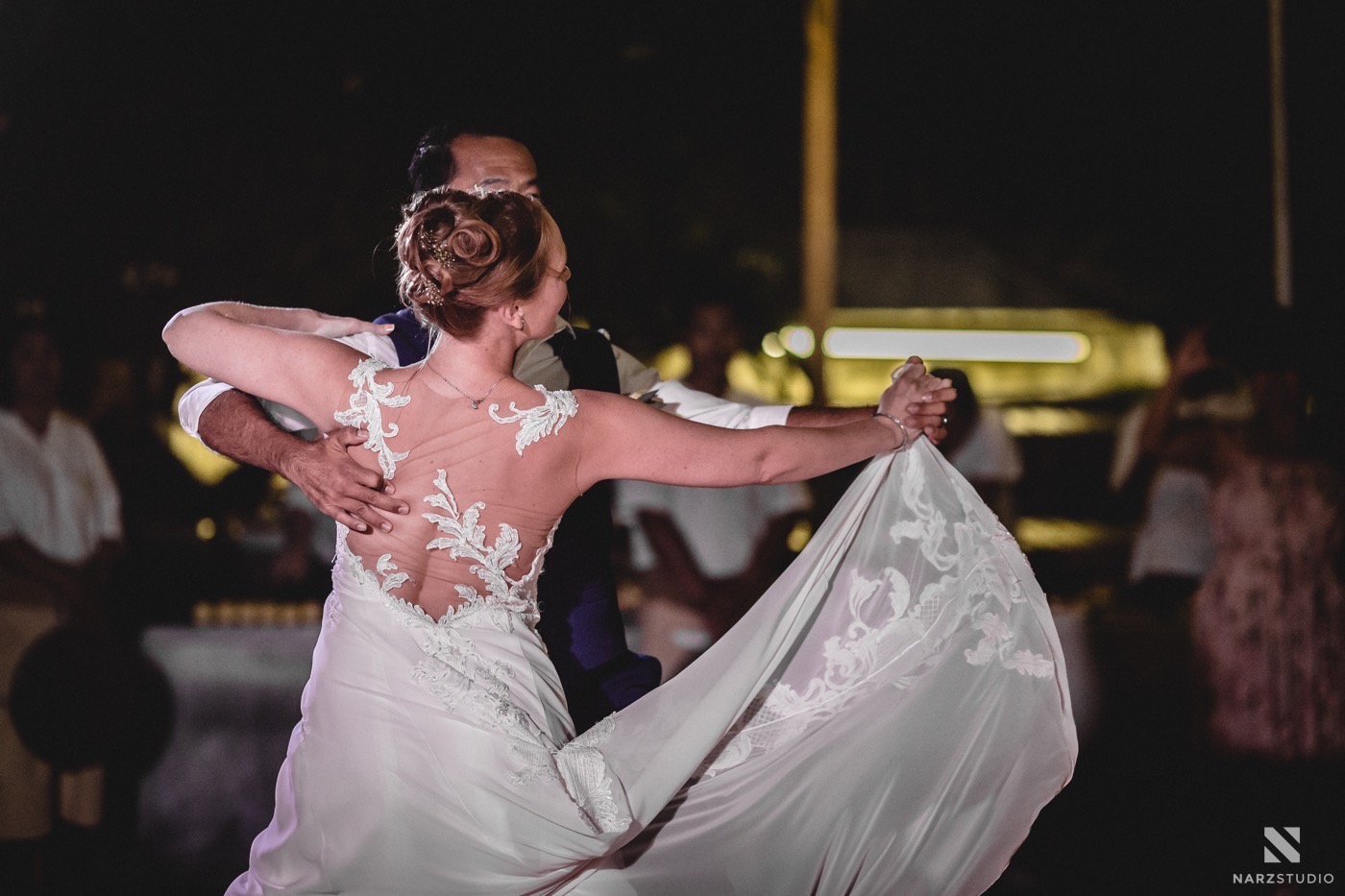 Stephanie & Burim | Beach wedding at Huahin